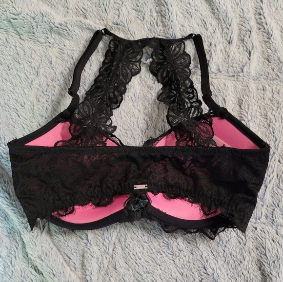 VS PINK bra 32DD - Picture 2 of 4